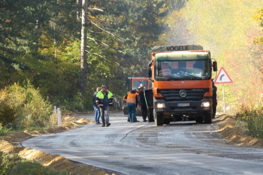 691c174c263a61b94a3af1c70c4468f4_XL