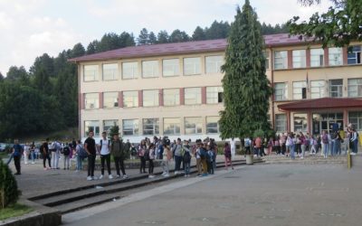 ЗА НАБАВКУ БЕСПЛАТНИХ УЏБЕНИКА ИЗ БУЏЕТА ОПШТИНЕ НЕВЕСИЊЕ ИЗДВОЈЕНО 33.544 КМ