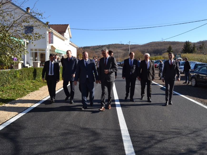 ВИШКОВИЋ И АВДАЛОВИЋ