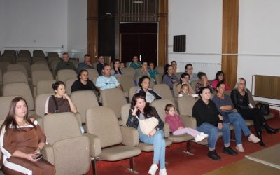 ПОТПИСАНИ УГОВОРИ О ДОДЈЕЛИ НОВЧАНИХ СРЕДСТАВА ДЈЕЦИ ПОДРУЧНИХ ОДЈЕЉЕЊА