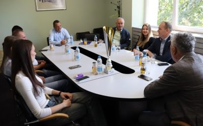 СВЕЧАНИ ПРИЈЕМ ЗА НИКОЛИНУ И ИВАНУ НАКОН ИСТОРИЈСКОГ УСПЈЕХА У ИТАЛИЈИ